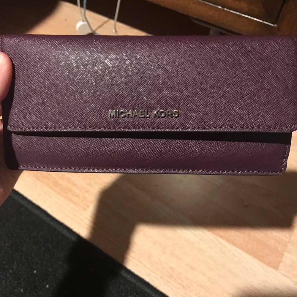 ❤️ DO NOT PURCHASE ON HOLD❤️